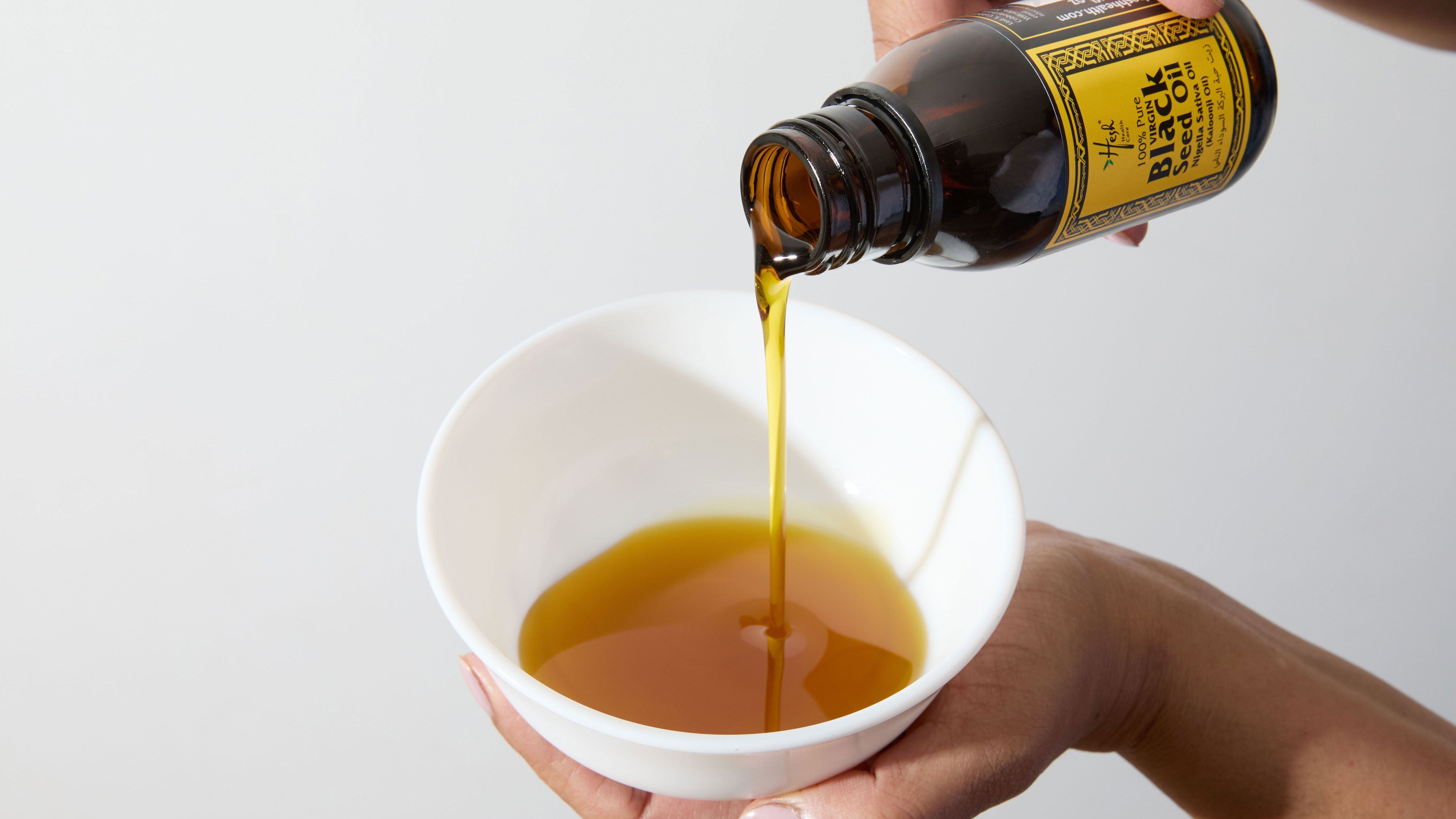 Unlocking the Power of Nigella Sativa: Top Health Benefits of Black Seed Oil and Its Secrets for Gorgeous Hair